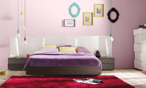 Dormitorio Slaap de Kibuc y pared en rosa pastel Elegir los colores para pintar tu casa.