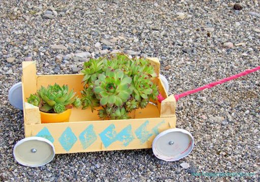 Juguete reciclado. Diy. Manualidades con niños